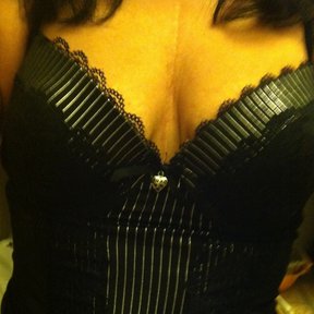 DominaXXX