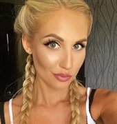 Quanika25