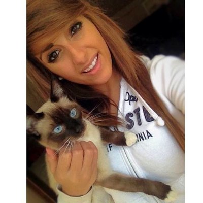 Alyxe